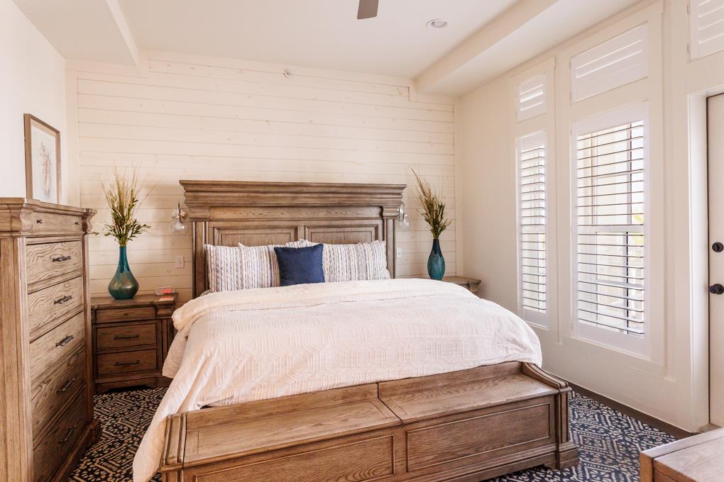 Primary King Bedroom, 2nd Floor