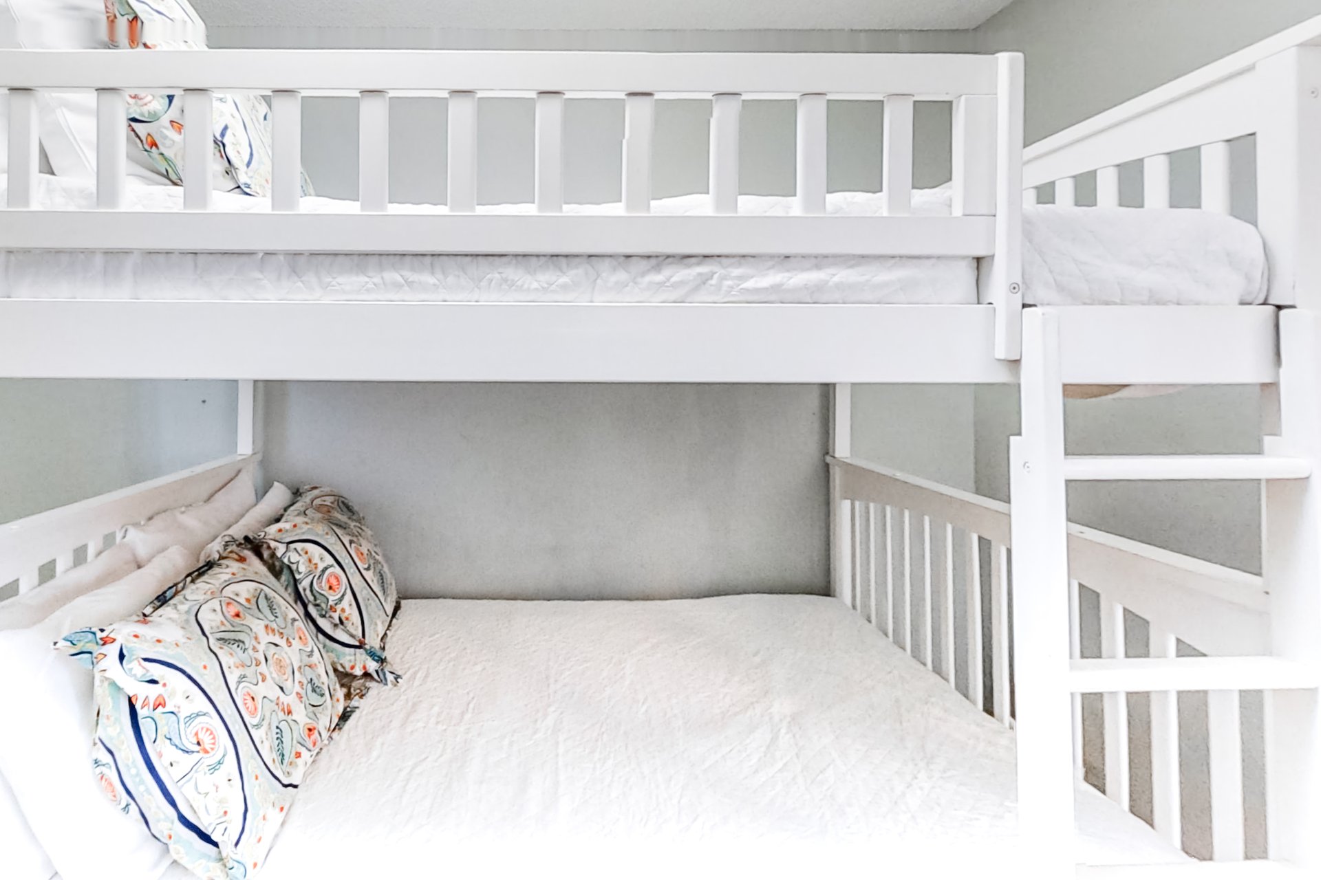 Beachside Villas 1011 11