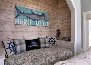 Twin Reading Nook  1st Floor