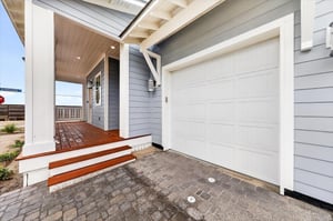 1st Floor, Back Entrance