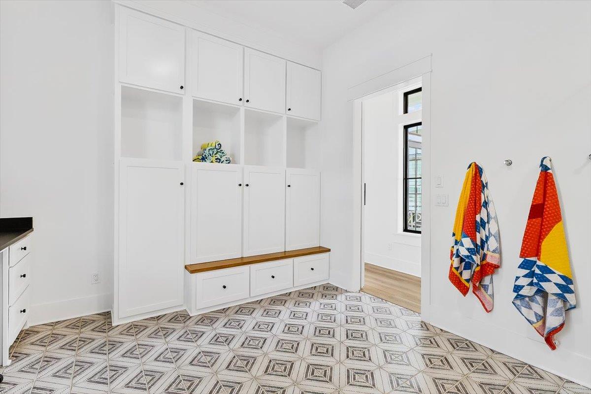 1st Floor, Mud Room