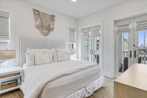 Third King Bedroom, 2nd Floor