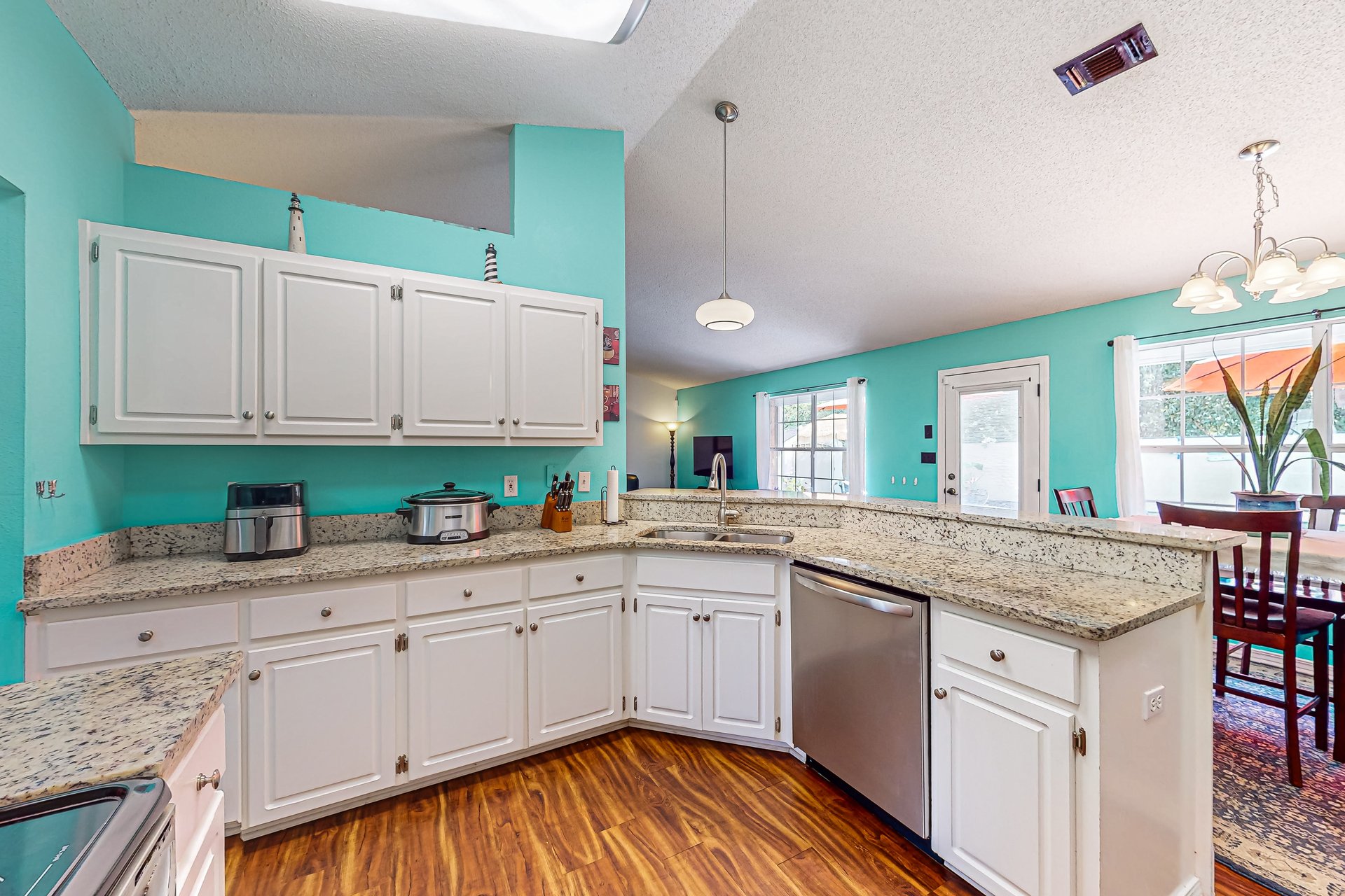 Nortons Beach House 8