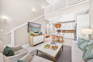 1st Floor, Living Room