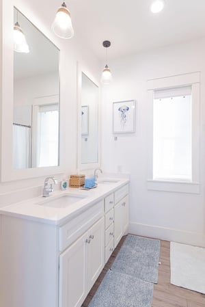 SemiPrivate Bathroom, 1st Floor