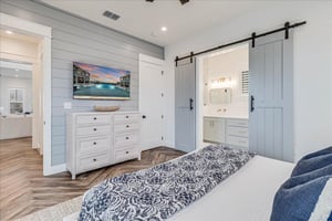 Primary King Bedroom, 2nd Floor