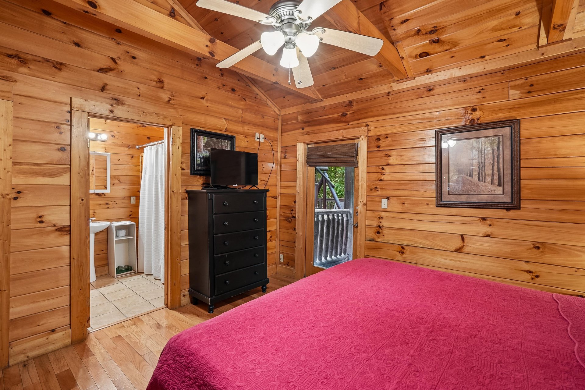 17Bedroom