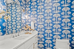 Powder Room, 1st Floor