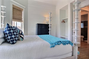 King Bedroom, 2nd Floor