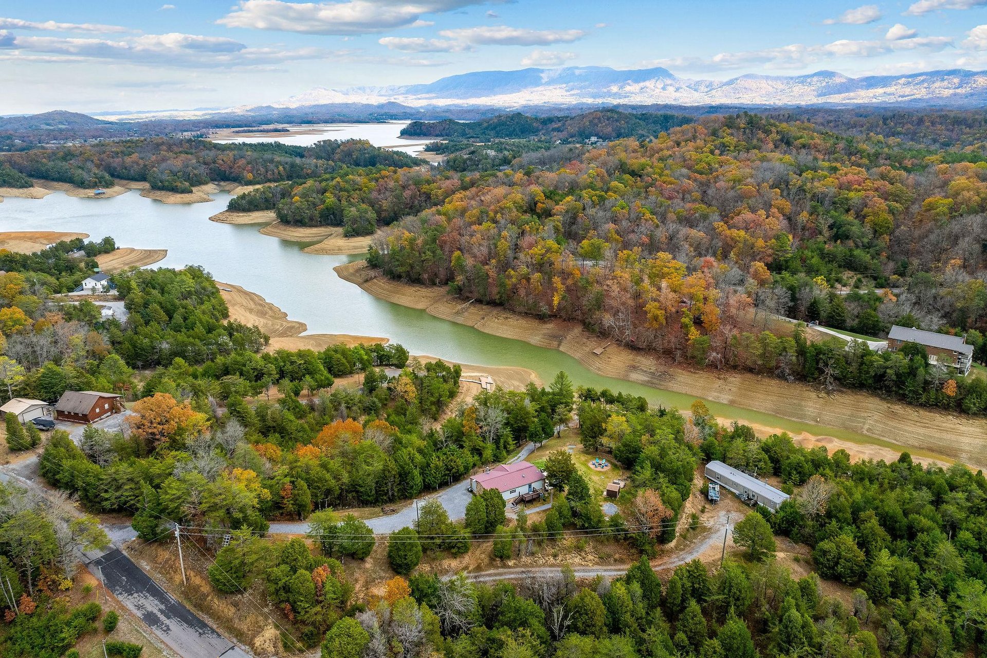 kozyretreatatthelake36