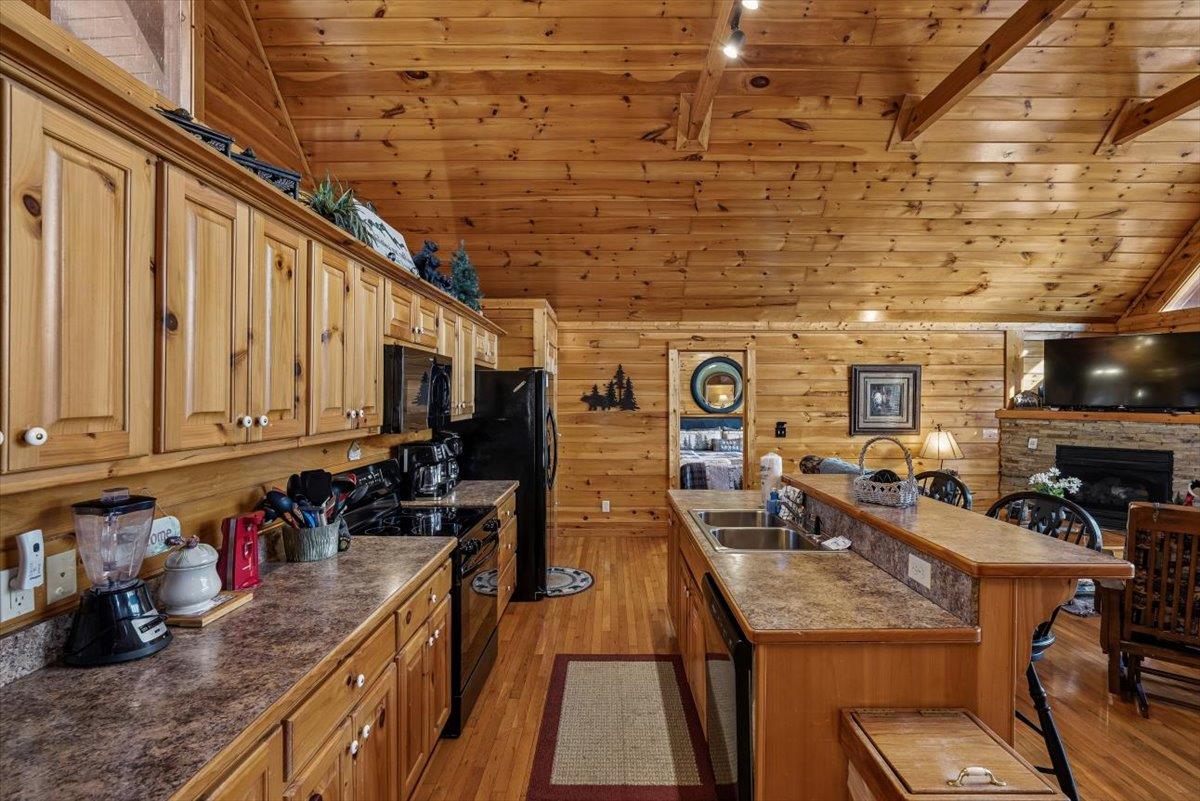 19Kitchen