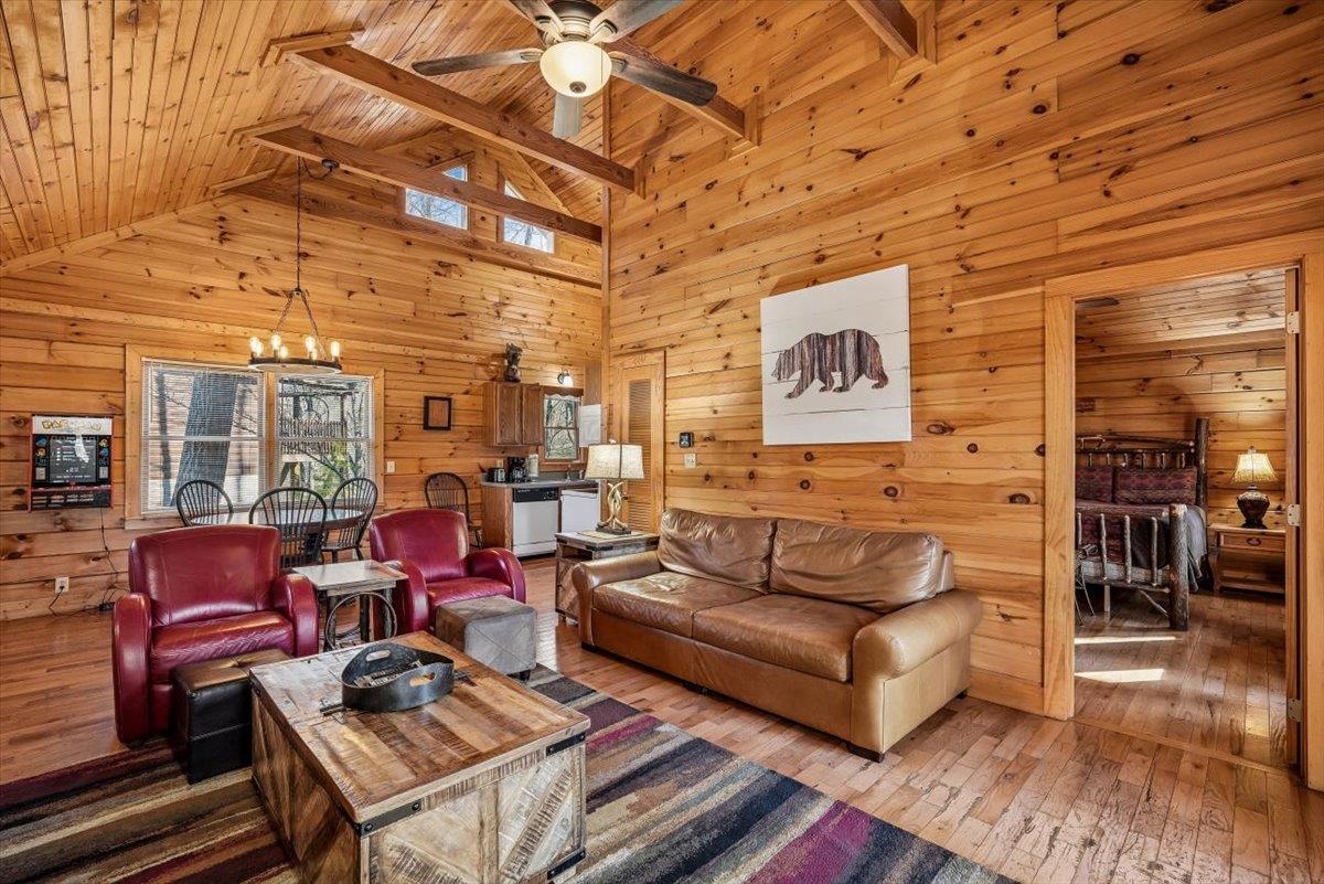 09Living Room