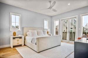 King Bedroom, 2nd Floor