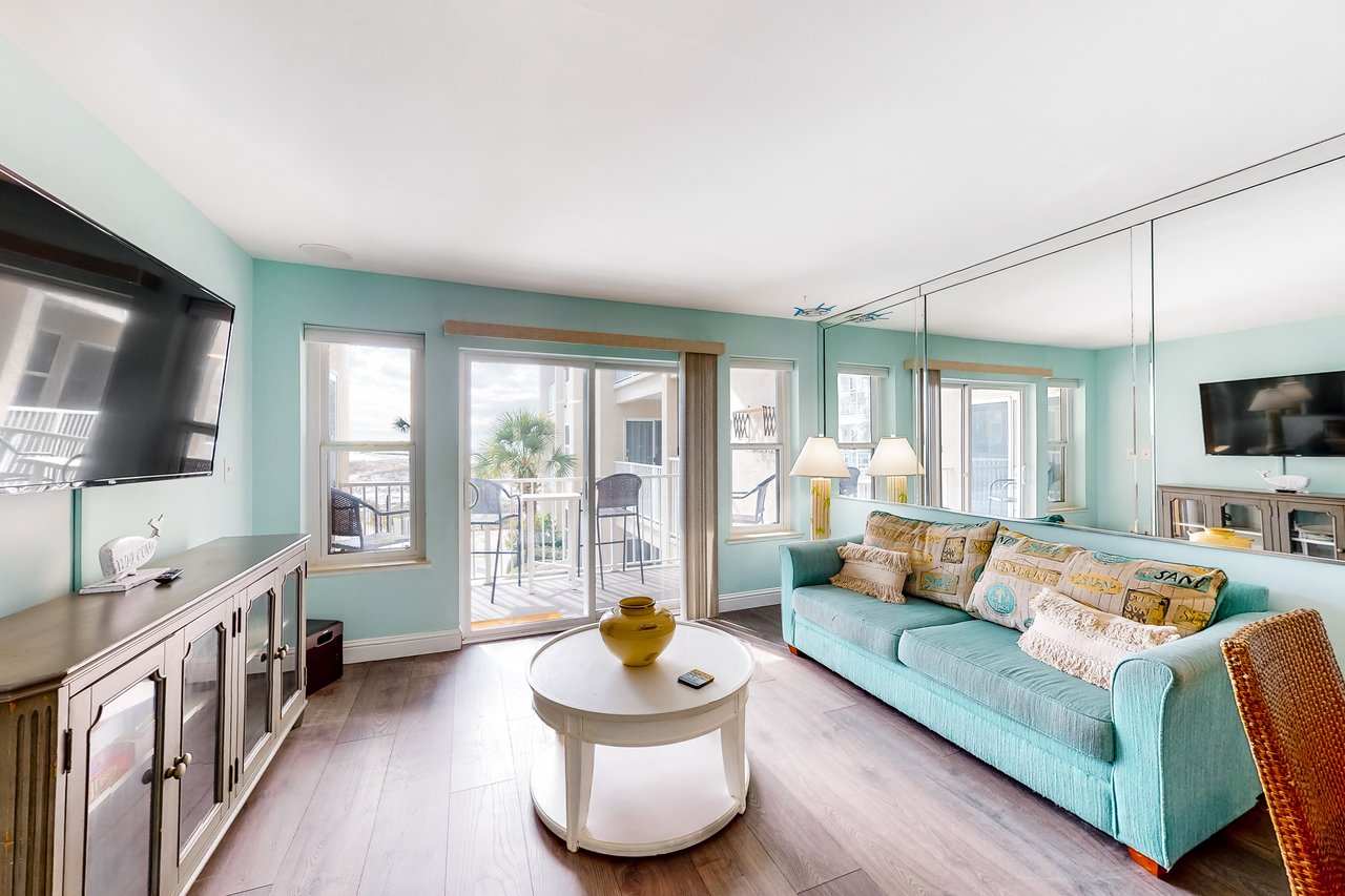 Poolside Villas 206 2