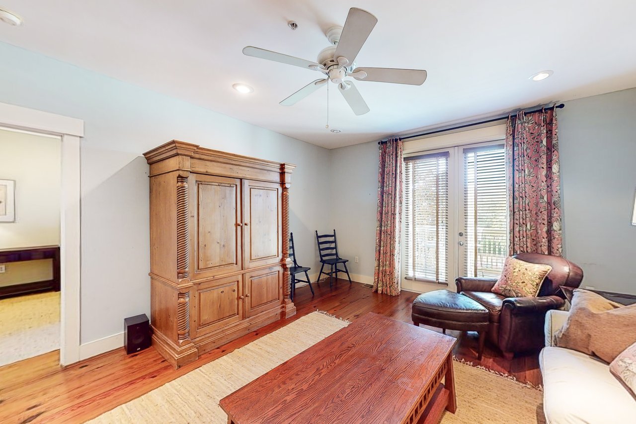 Grand Isle Getaway 205 3