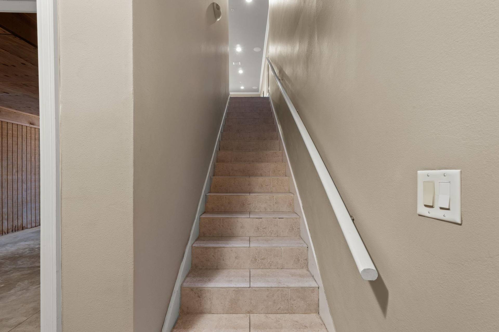 Bottom Entrance