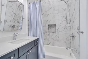 Bunk Bathroom, 1st Floor