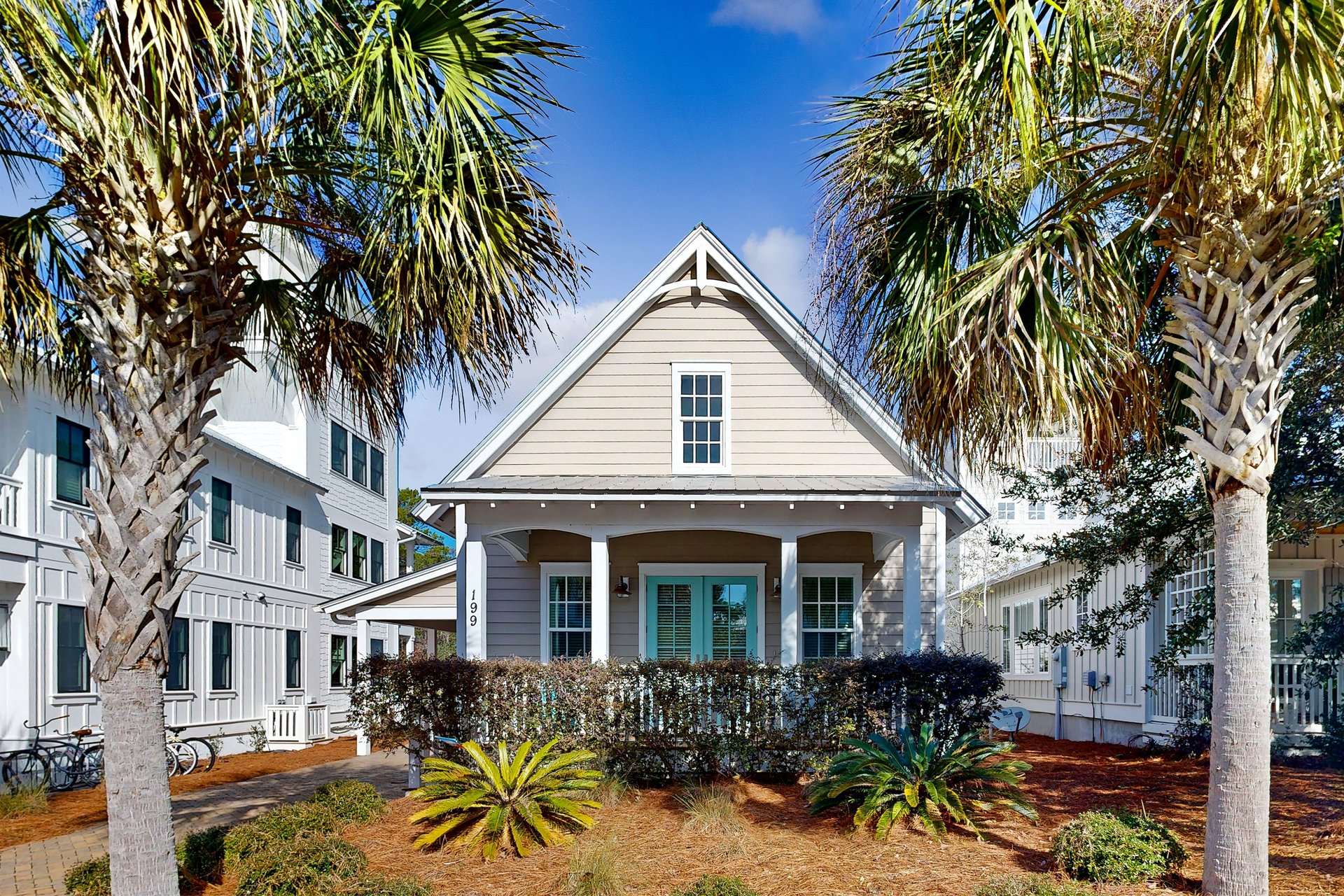 Lakeside Happy Place 23