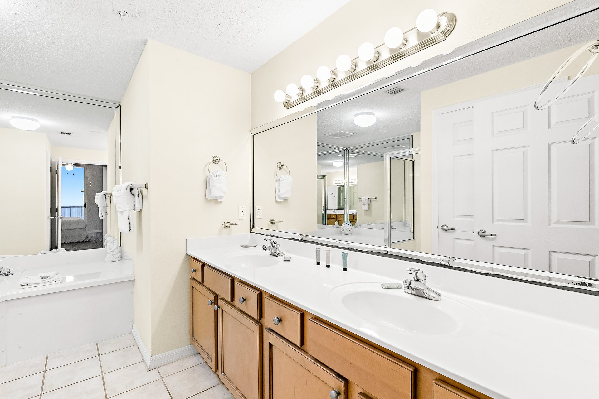 Inn at Summerwind 1101 17