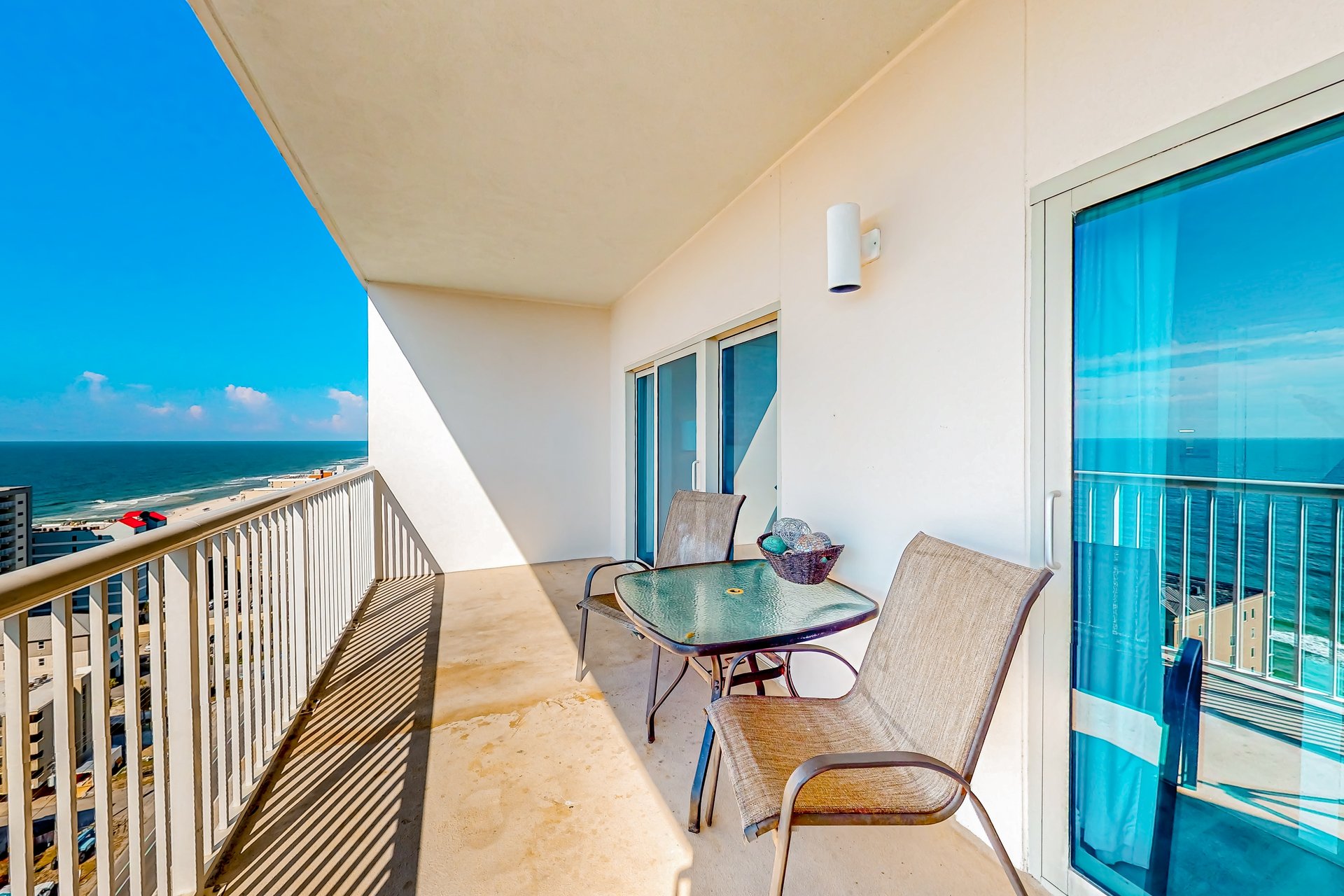 Crystal Tower 1703 26