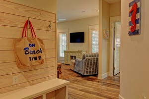 Breezeway Side Entry, 1st Floor