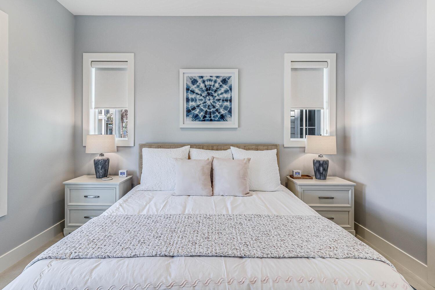 King Bedroom, 1st Floor