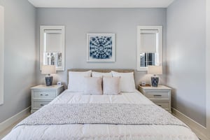 King Bedroom, 1st Floor