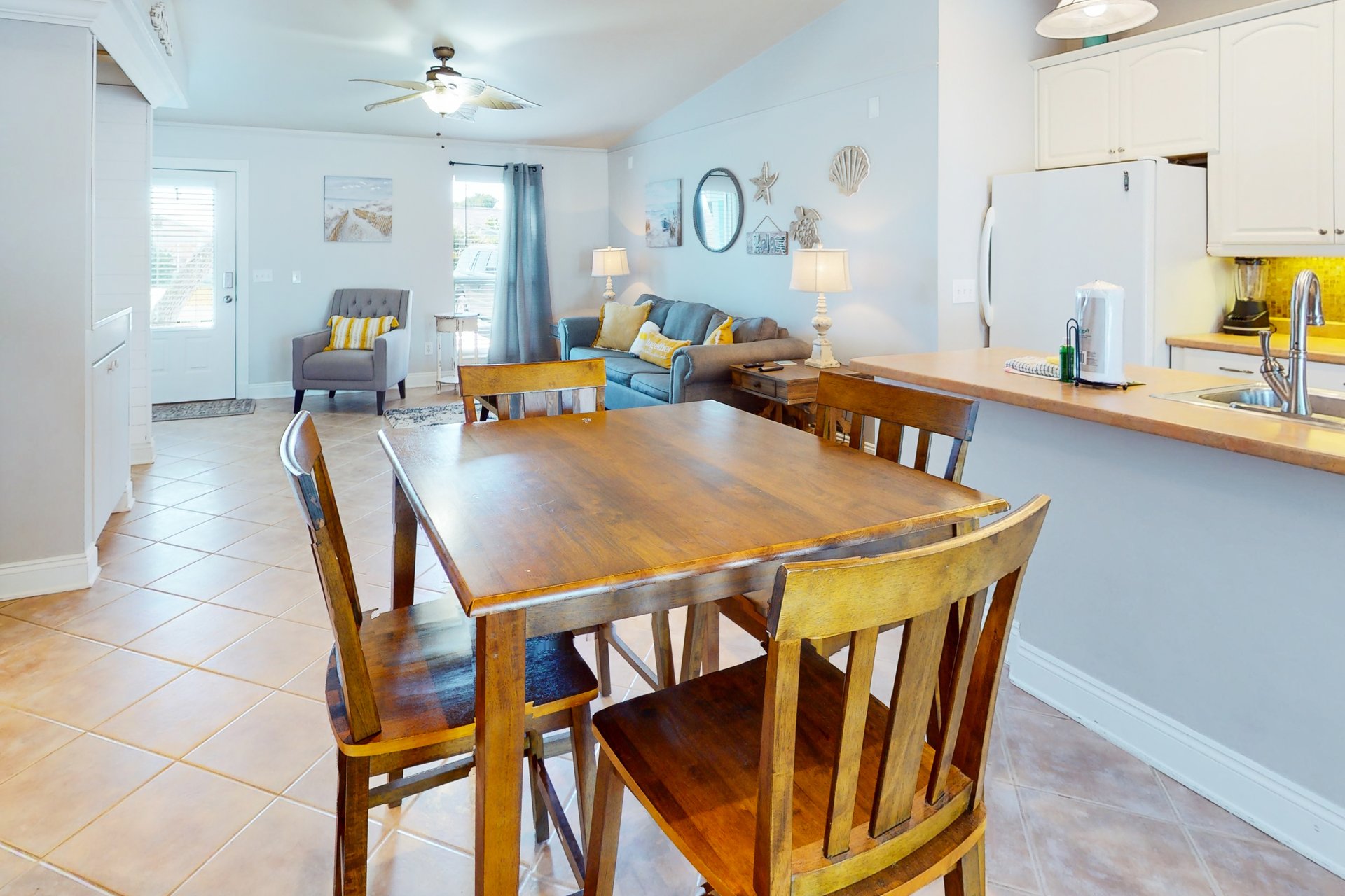 Peaches to Beaches 6