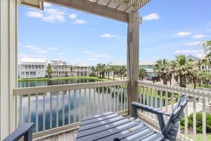 Shared Balcony with Lake Views, 2nd Floor
