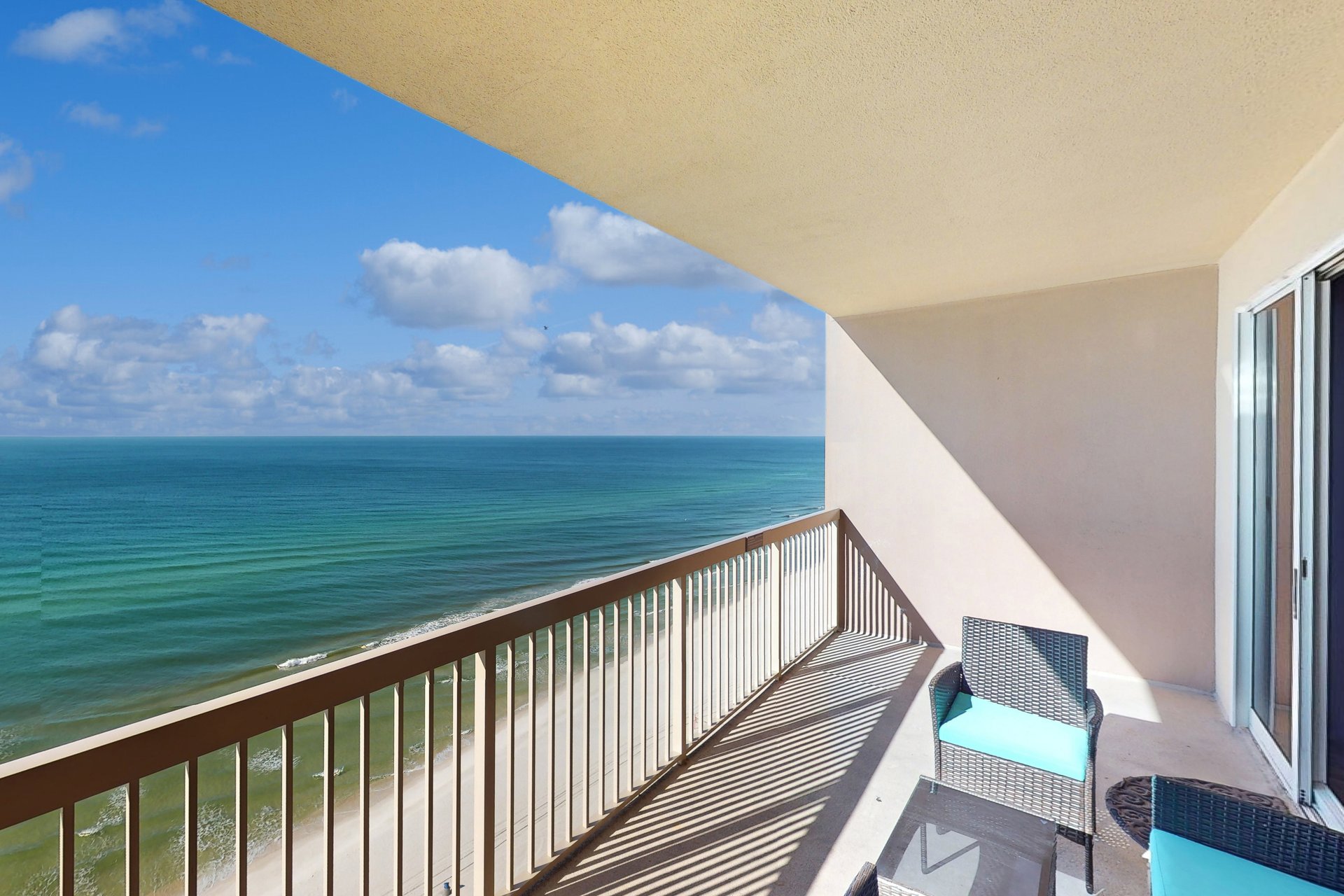 Sunrise Beach 2104  Beachfront Condo 16