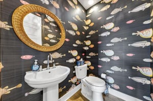 2nd Floor, Shared Bathroom