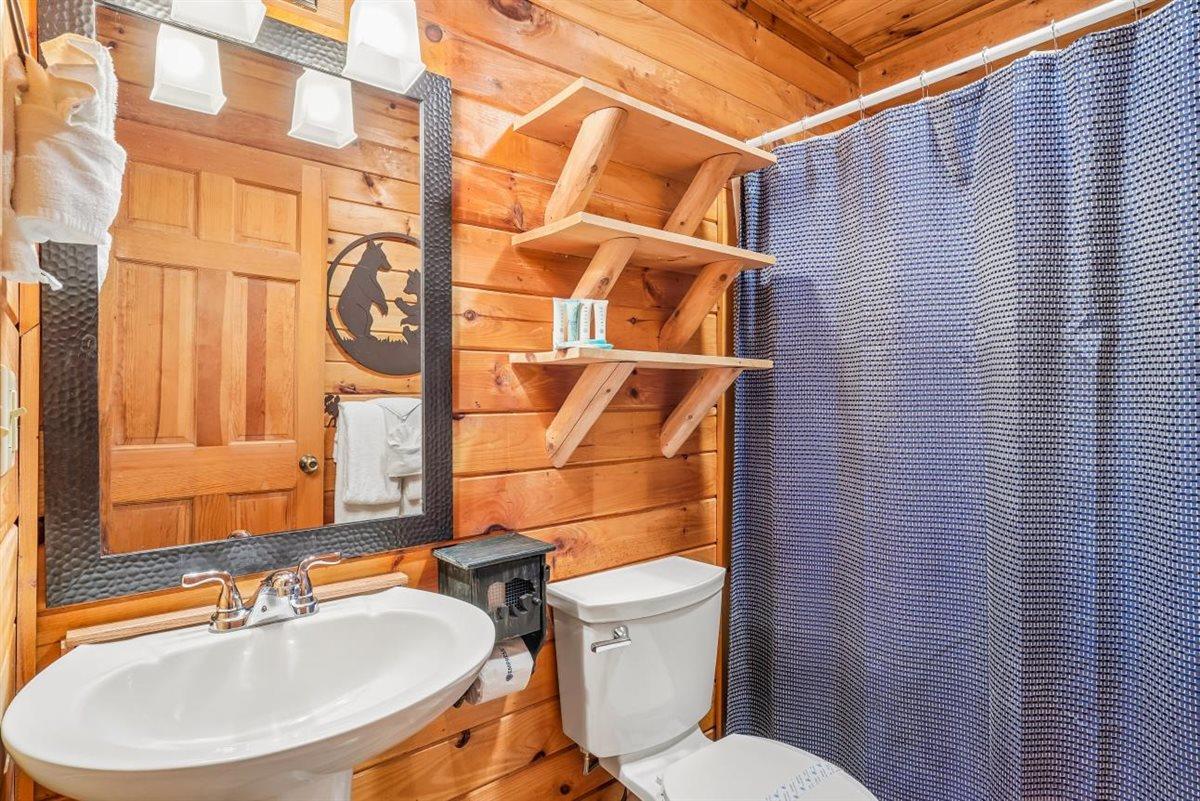 32Bath
