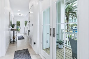 Hallway Side Porch, 1st Floor