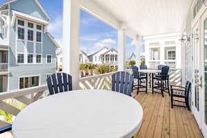 Outdoor Dining Area, 2nd Floor