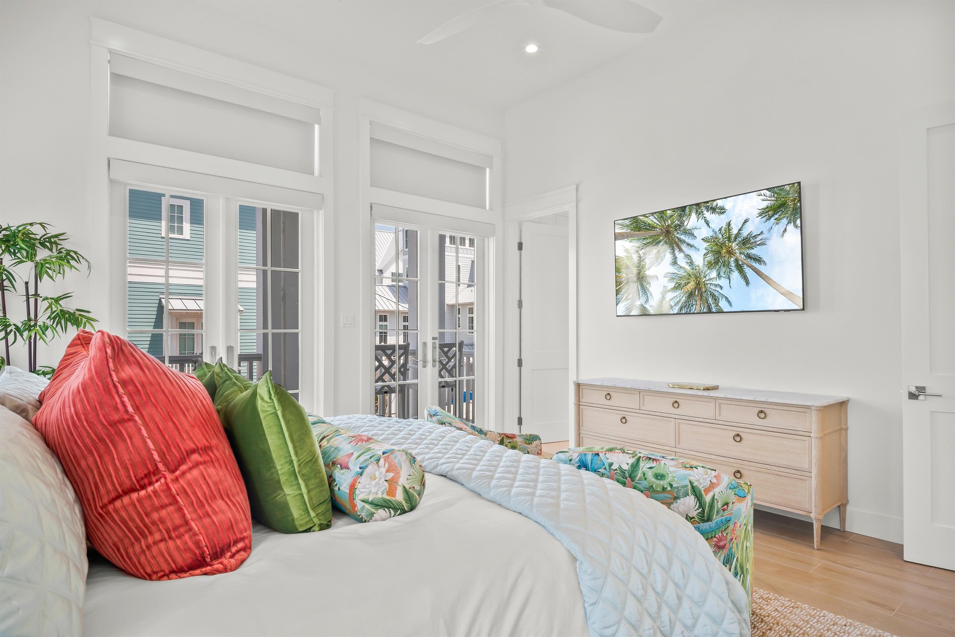 Primary King Bedroom, 2nd Floor