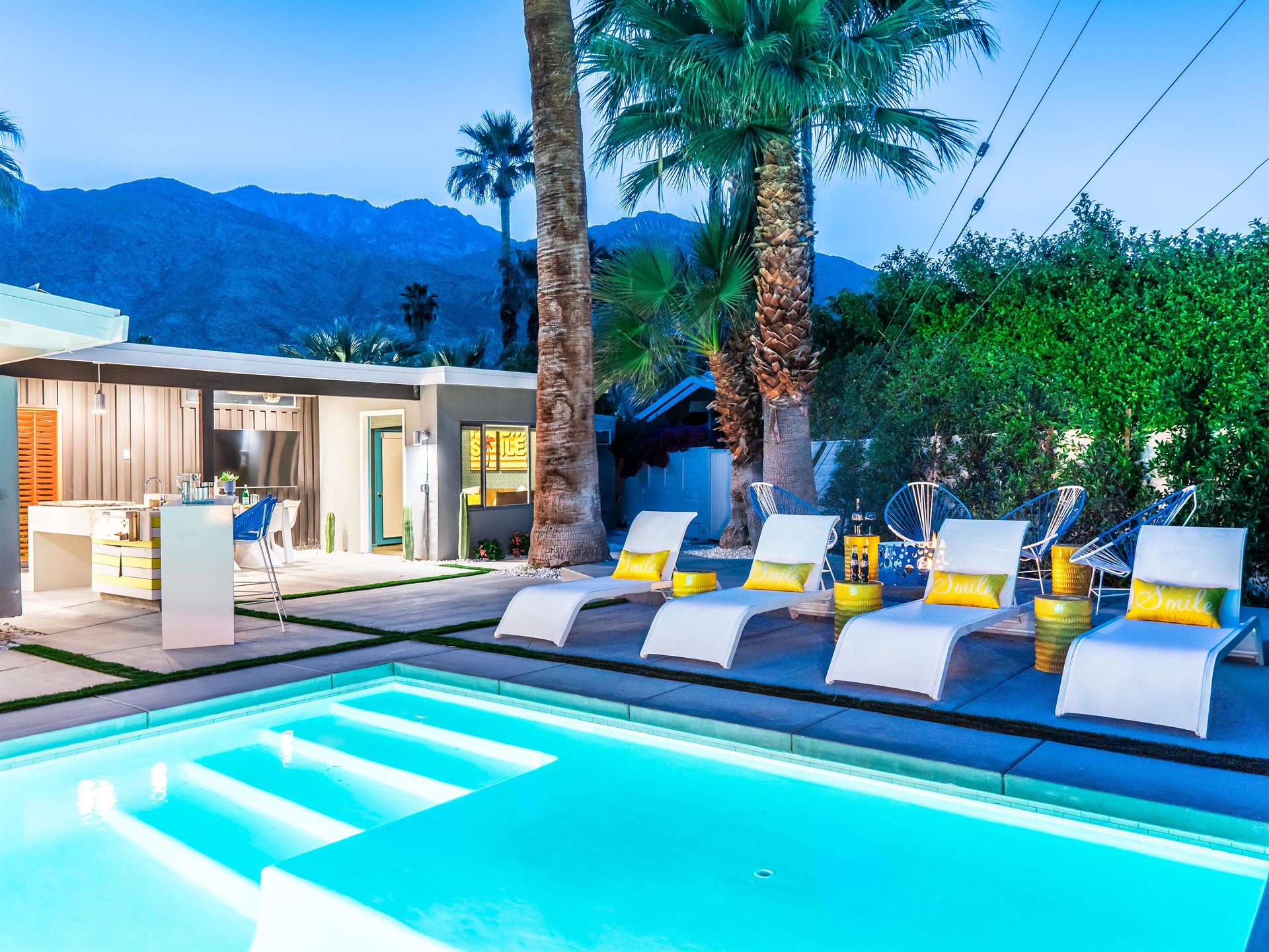 Lovely Poolside Lounges