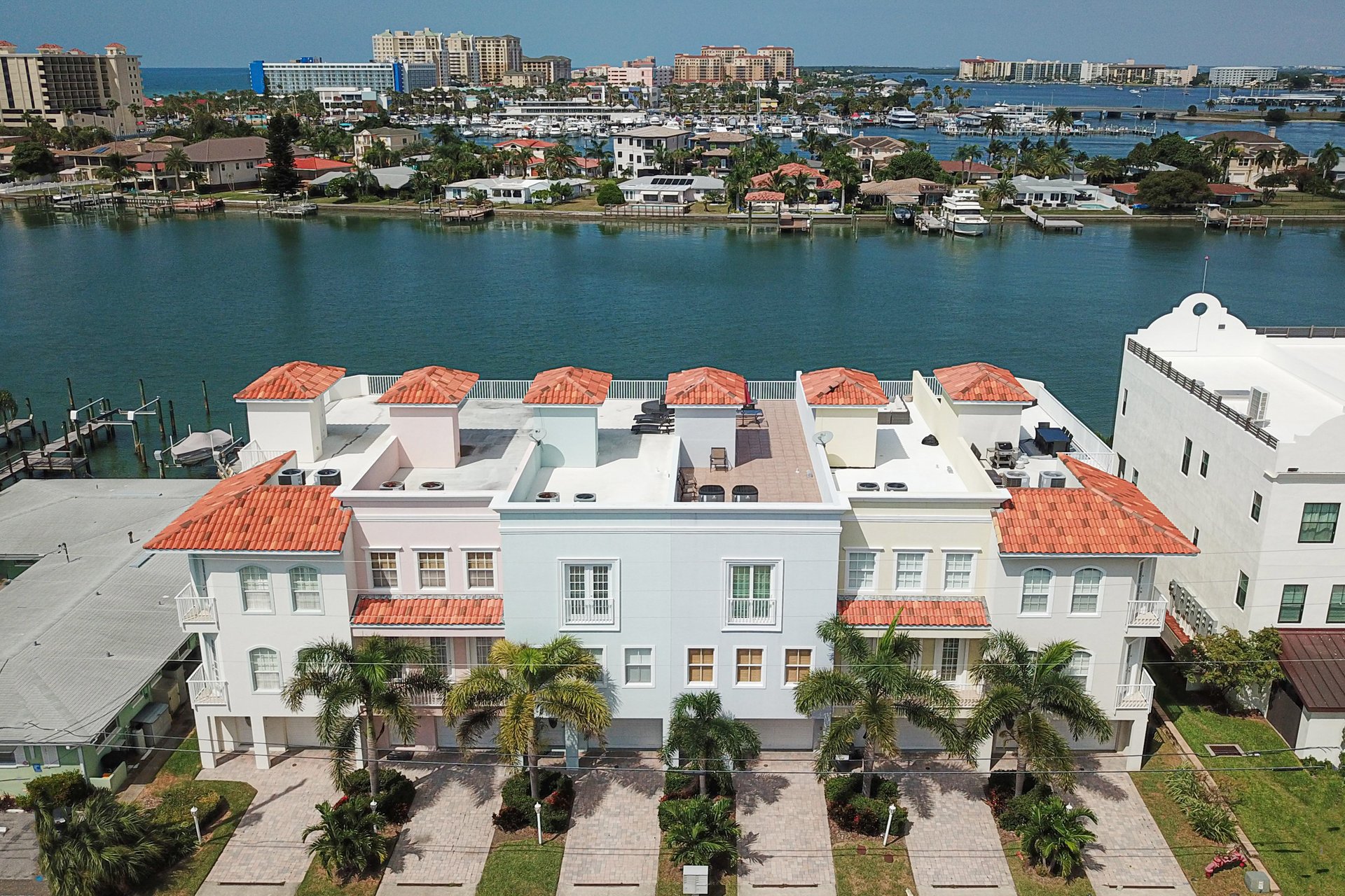 Sunshine amp Beachin 3 39