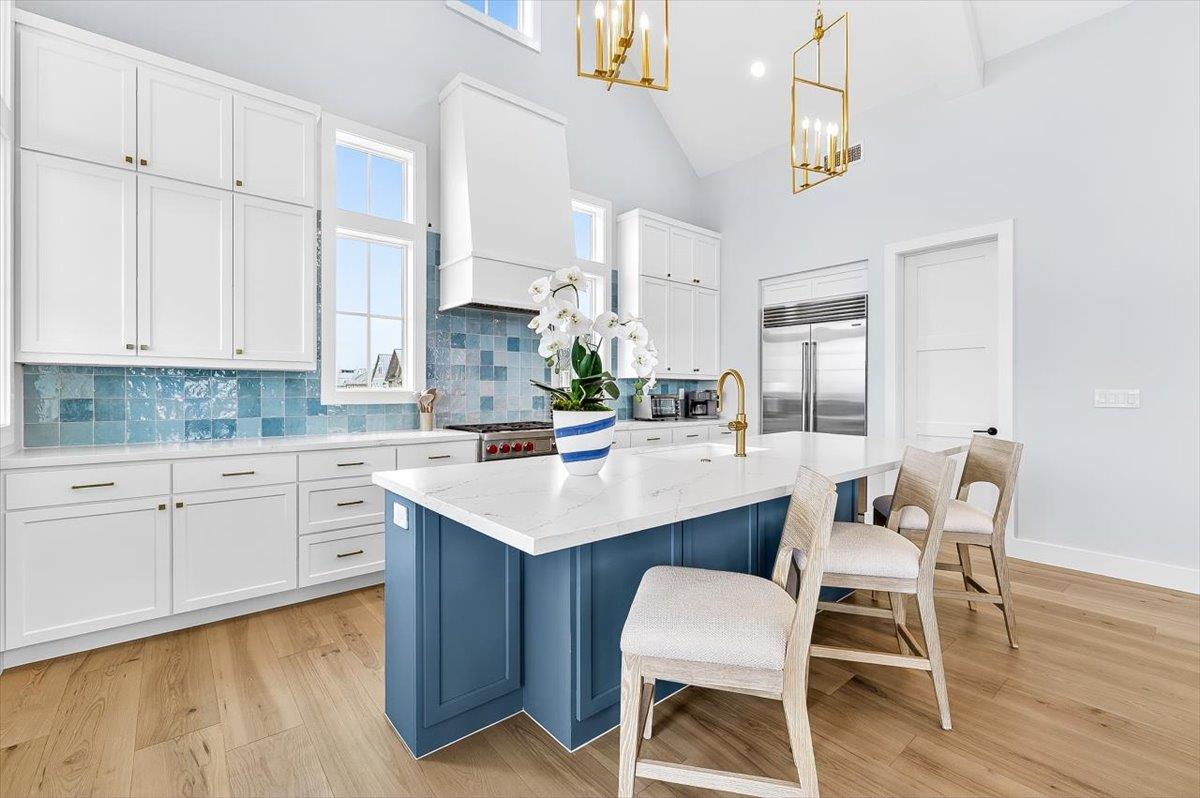 2nd Floor, Kitchen