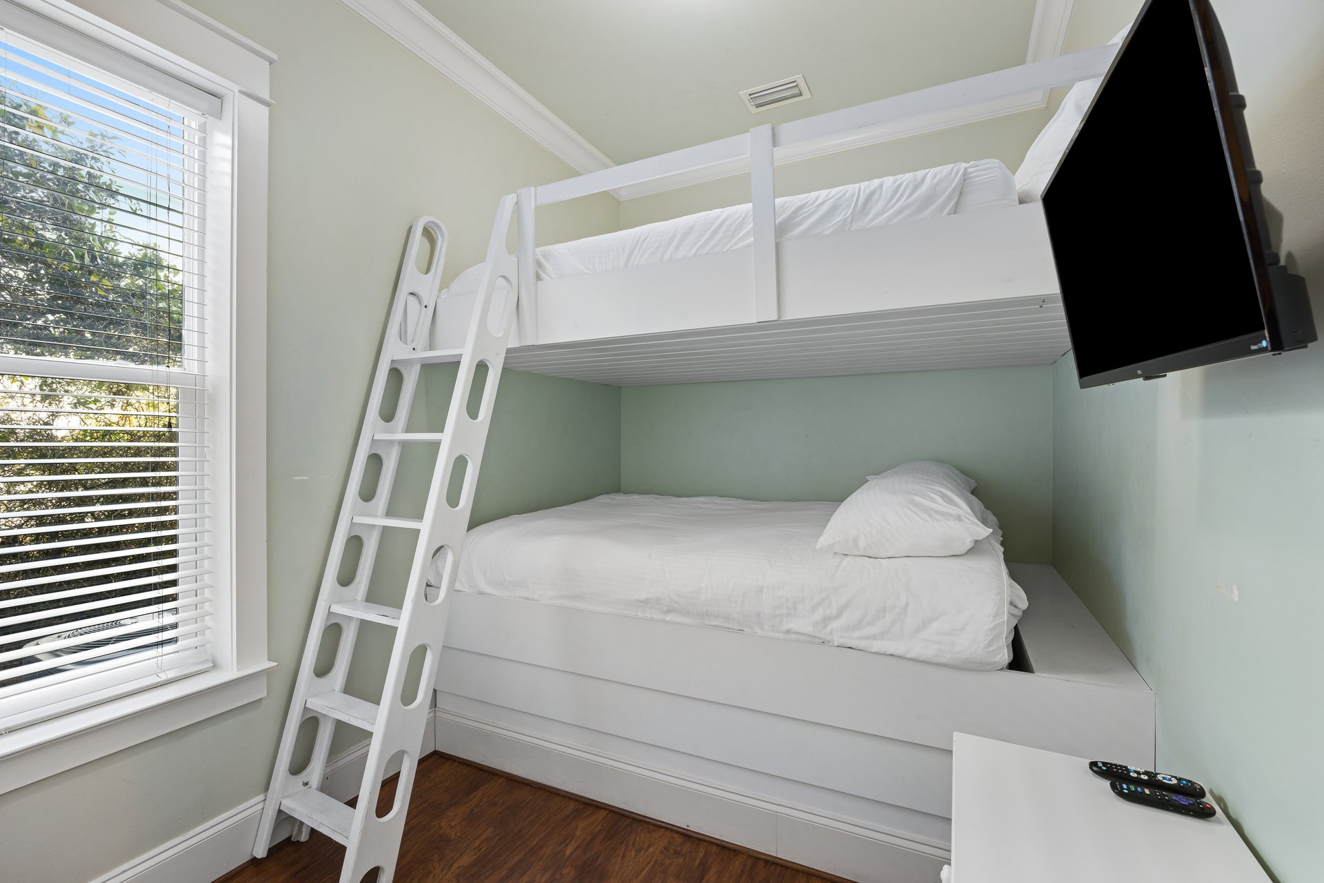 Destiny by the Sea  Beach Daze 17