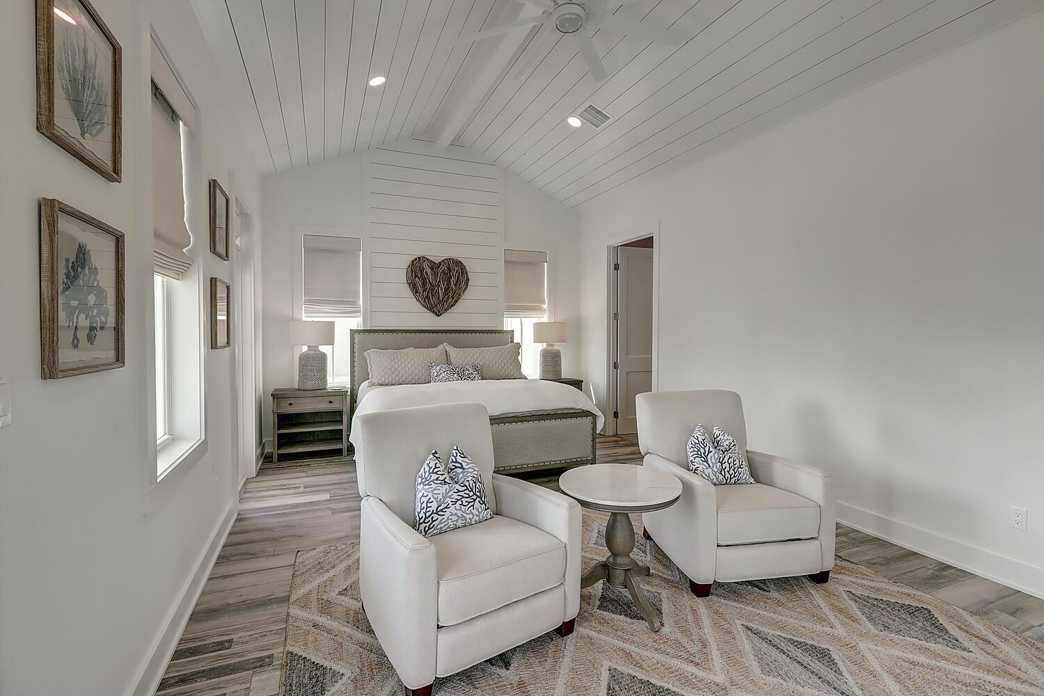 2nd Floor King Primary Suite