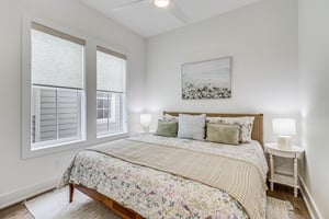 King Bedroom, 2nd Floor