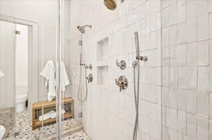 2nd Floor, Primary King Bathroom