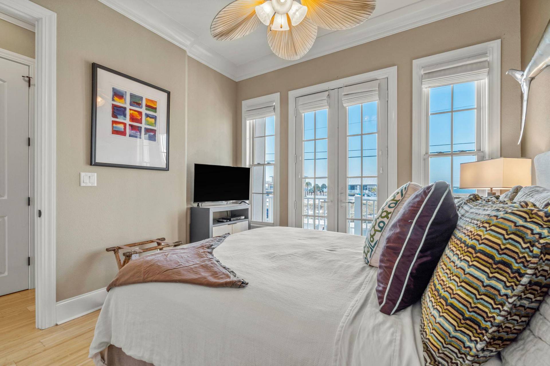 2nd Floor Guest Bedroom Queen