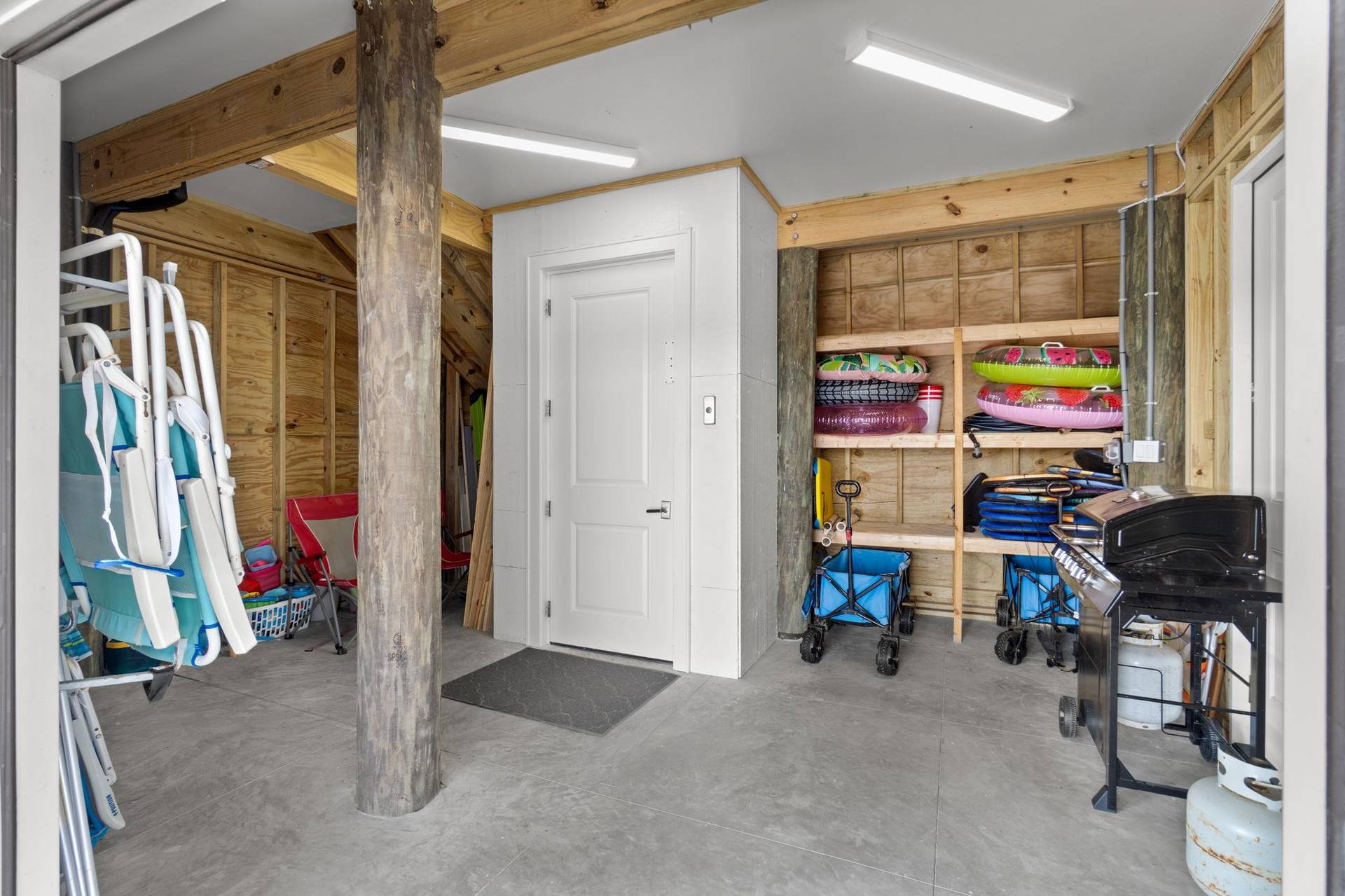 Bottom Floor StorageElevator