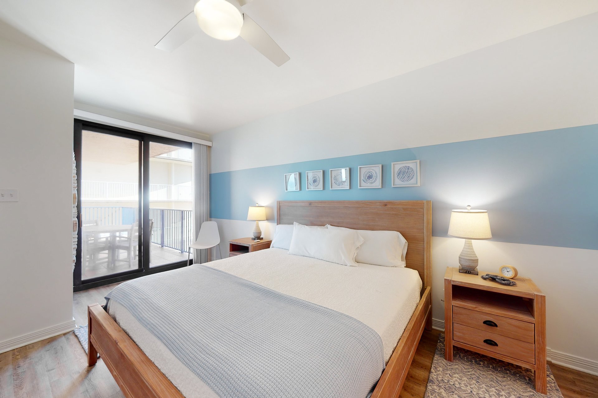 Four Seasons 701E Pier 701 East 25