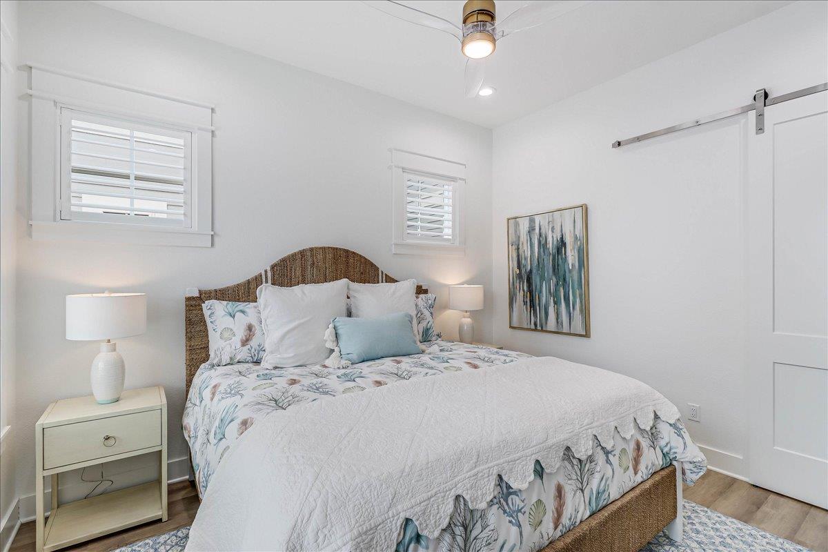 Third King Bedroom, 1st Floor