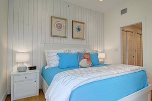 Main Floor, Primary King Bedroom