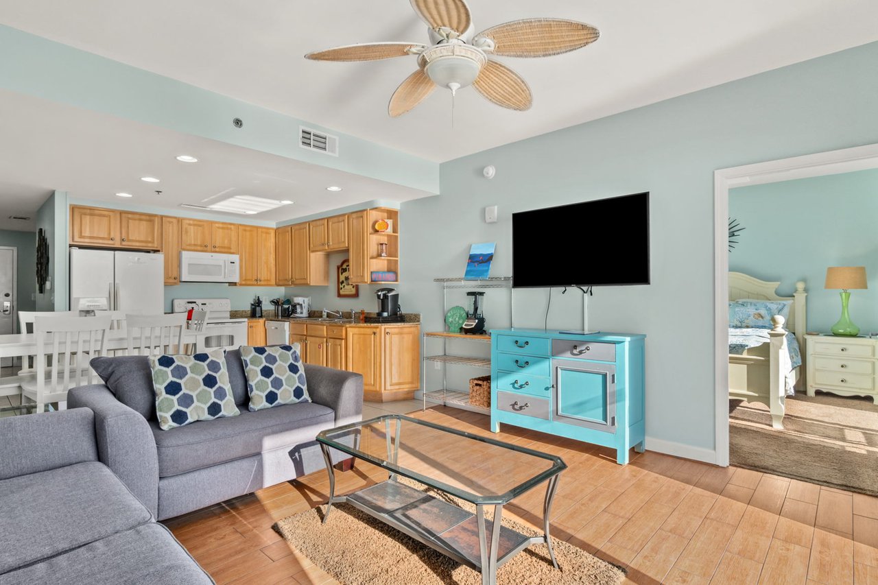 Splash Resort 1902W 5