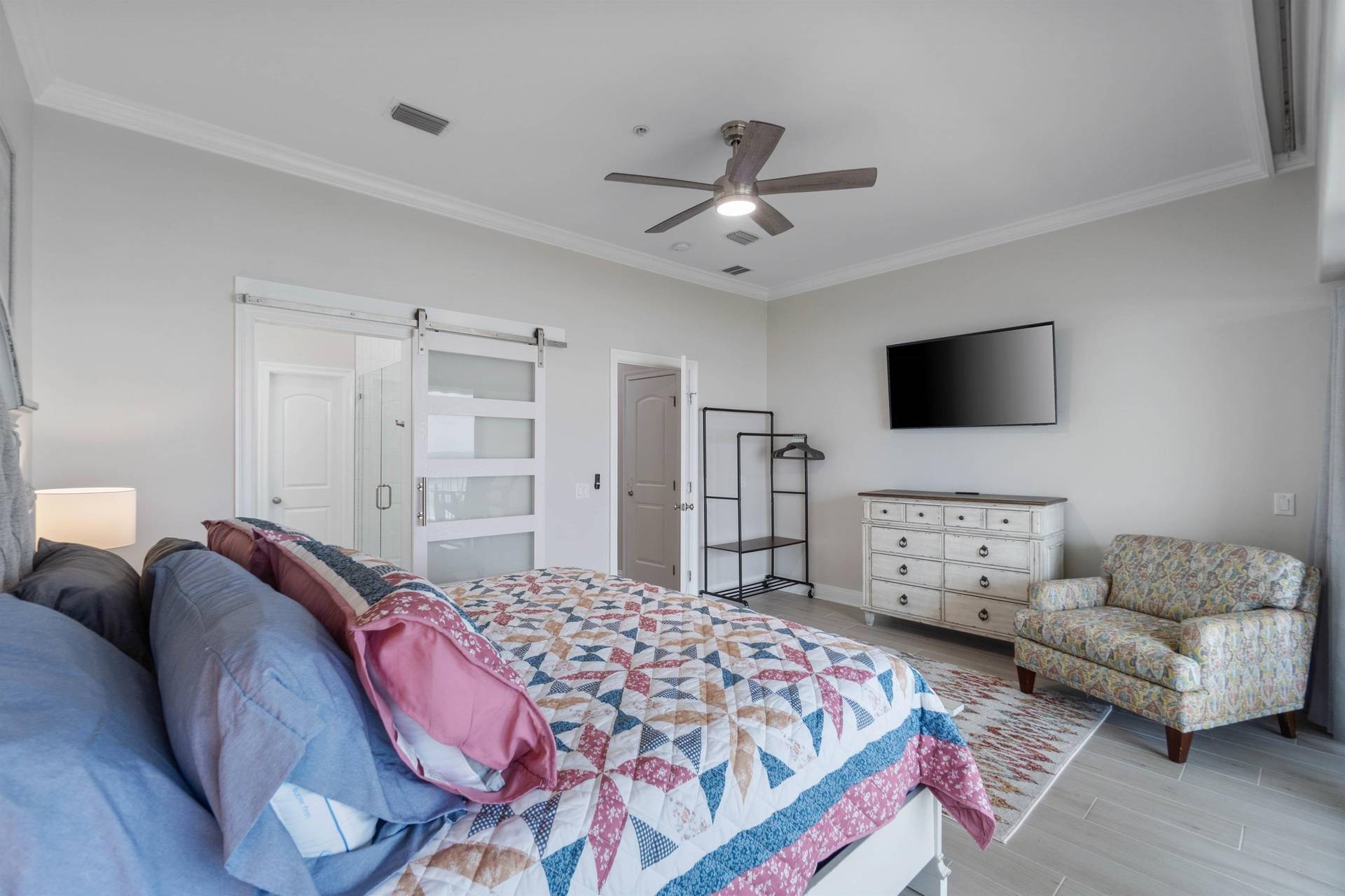 3rd Floor Master Bedroom King