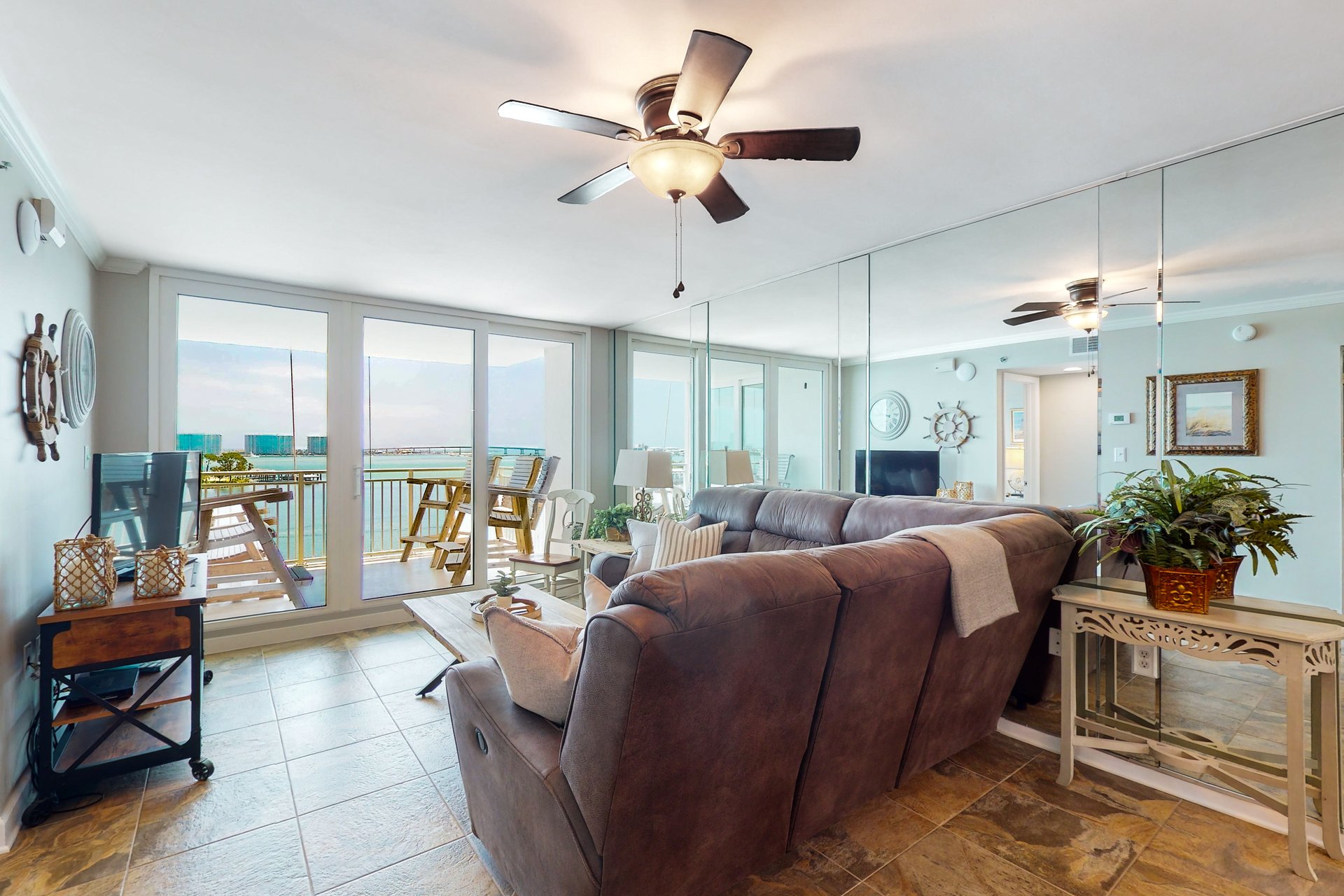 Back Bay Condominium 708 1